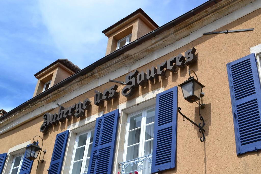 L'Auberge Des Sources Druyes-les-Belles-Fontaines Esterno foto