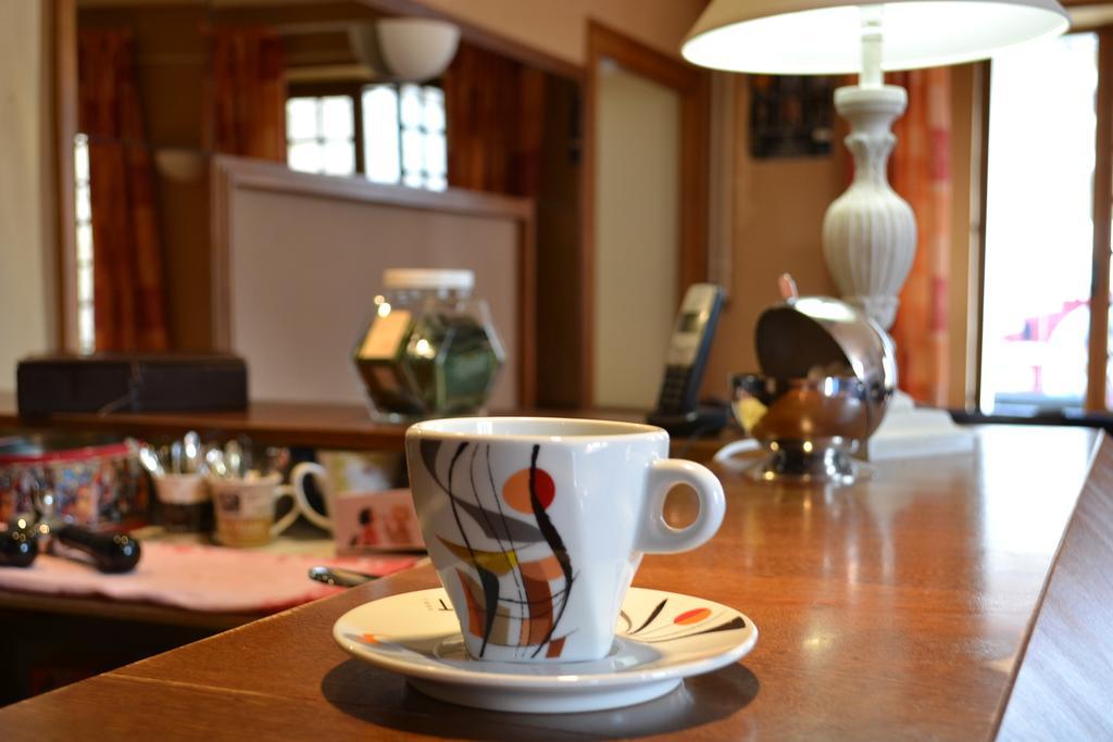 L'Auberge Des Sources Druyes-les-Belles-Fontaines Esterno foto